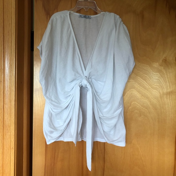 Zara Tops - Zara White Flowy Tie Front Knot Top